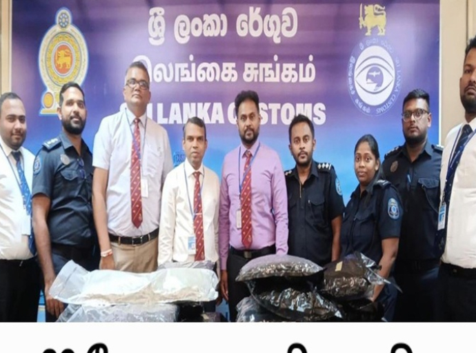 போதைப்பொருள் கடத்தலுடன் விமான நிலையத்தில் இரண்டு வெளிநாட்டினர் கைது